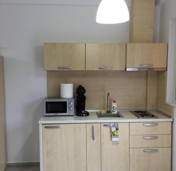 پانسیون Aby Sunrise