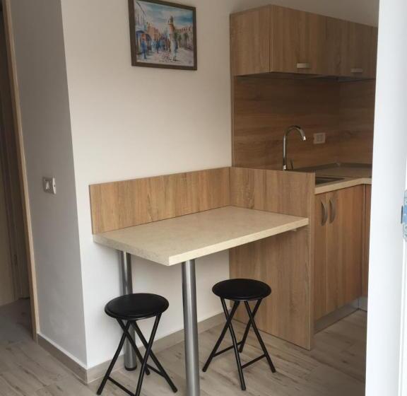 پانسیون Aby Sunrise