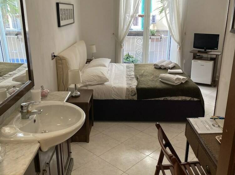 Bed & Breakfast Plebiscito Home