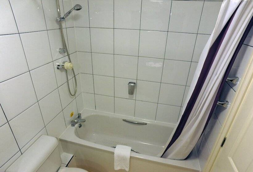 Cross Keys Hotel By Greene King Inns