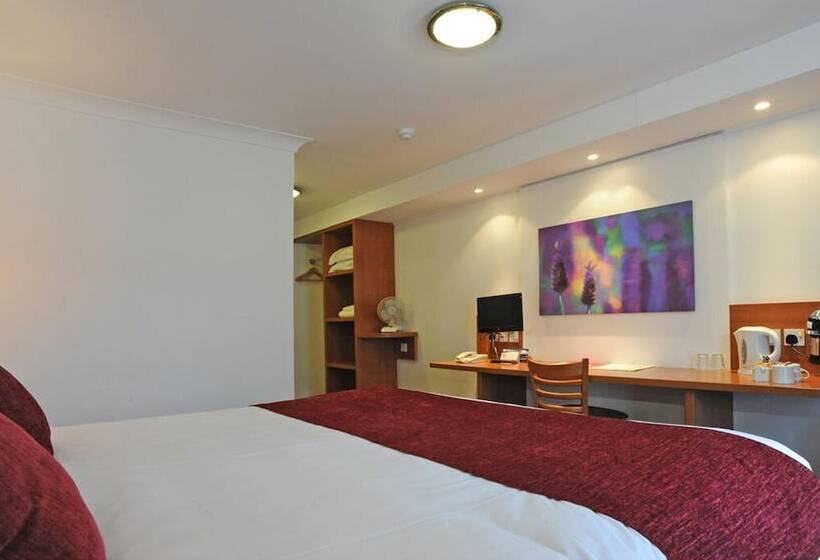 Cross Keys Hotel By Greene King Inns