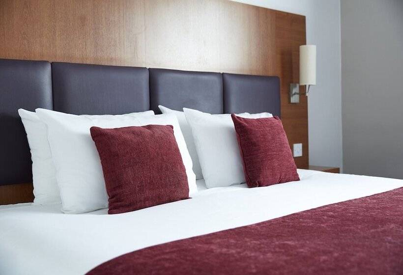 Cross Keys Hotel By Greene King Inns