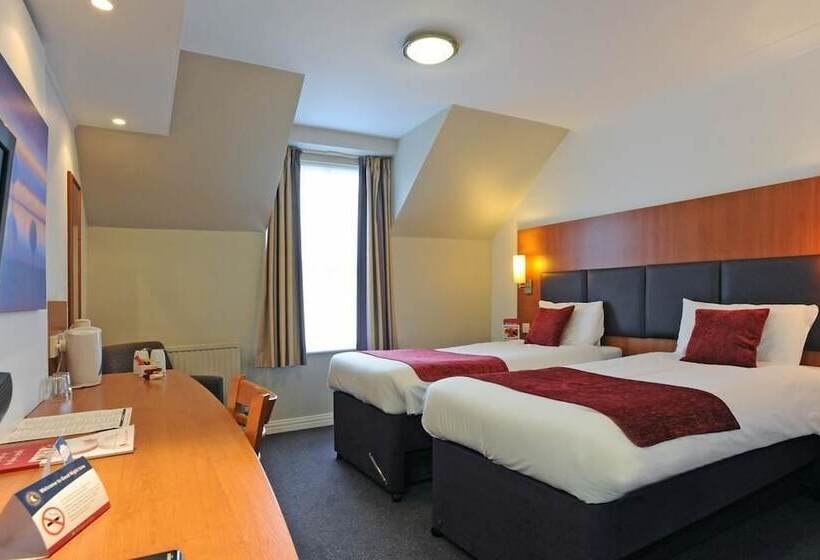 Cross Keys Hotel By Greene King Inns