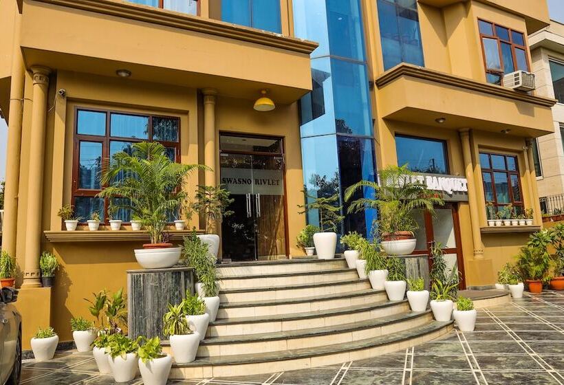 Fabhotel Prime The Rivlet Mg Road