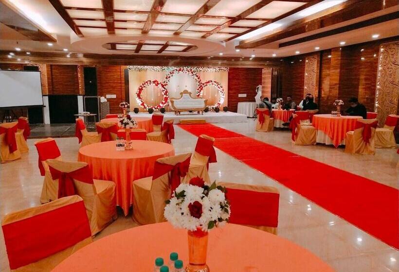 Fabhotel Prime The Rivlet Mg Road