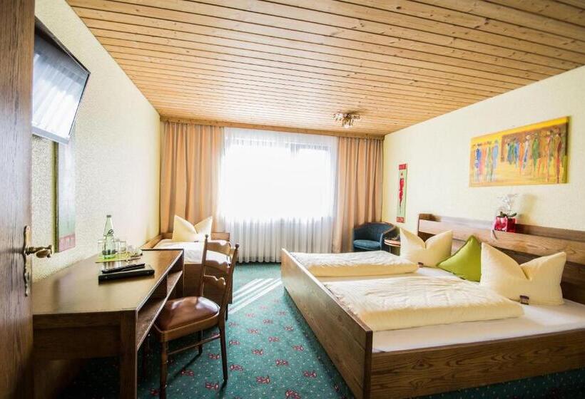 ホテル Avenue Altenfurt