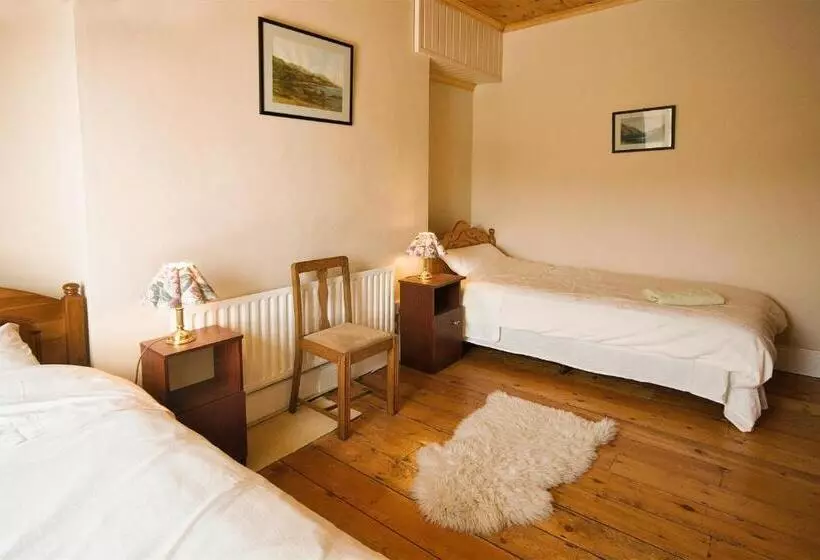 Hotelli Castlehouse B&b