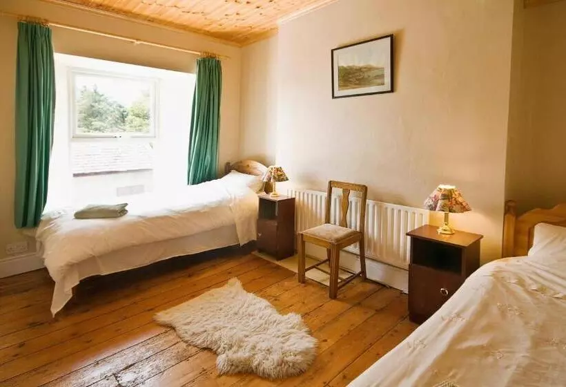 Hotelli Castlehouse B&b