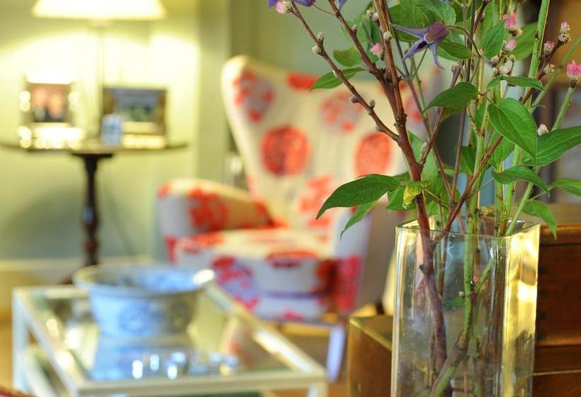 هتل Cross Lane House