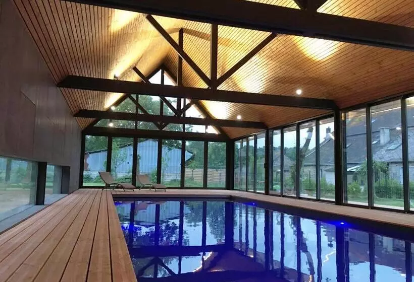 ホテル Domaine Du Grenier
