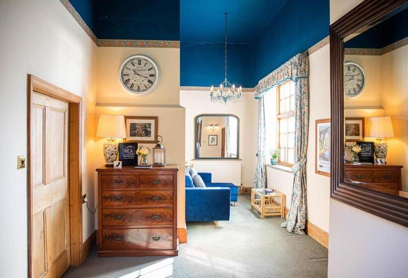 فندق Goldsborough Hall