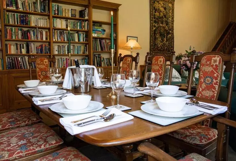 Hotelli Goldsborough Hall