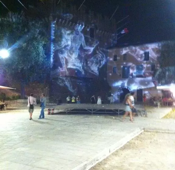ホテル Hôtel Grimaldi