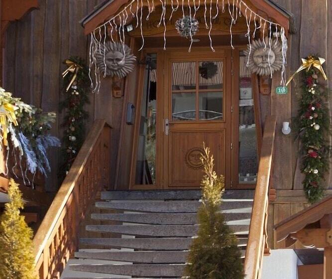 בית מלון כפרי Hôtel Le Souleil Or