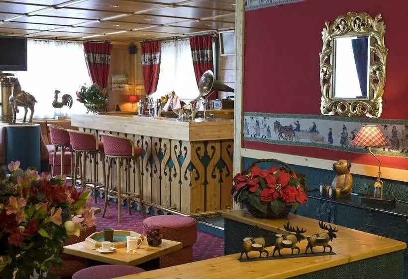 هتل Hôtel Le Souleil Or