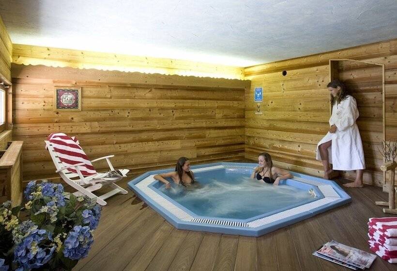 בית מלון כפרי Hôtel Le Souleil Or