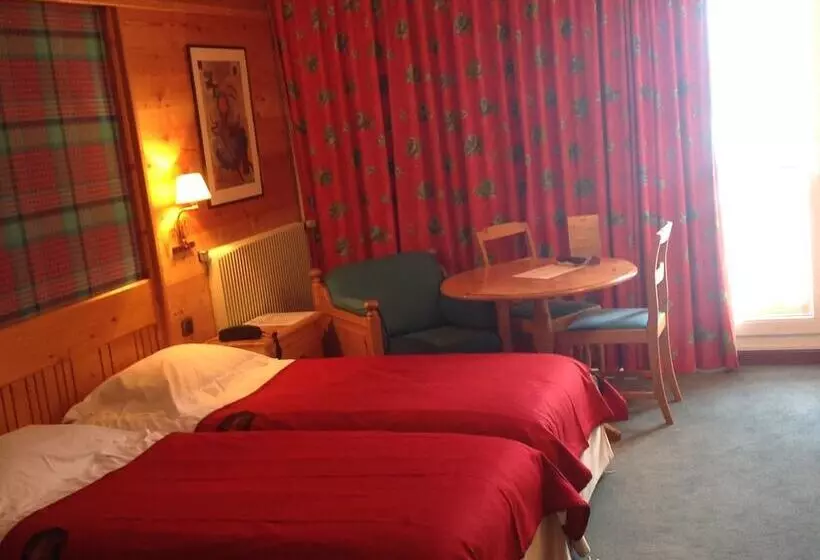 هتل Hôtel Le Souleil Or