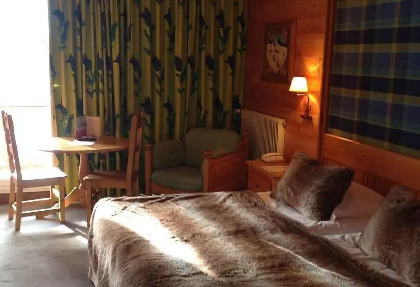 هتل Hôtel Le Souleil Or