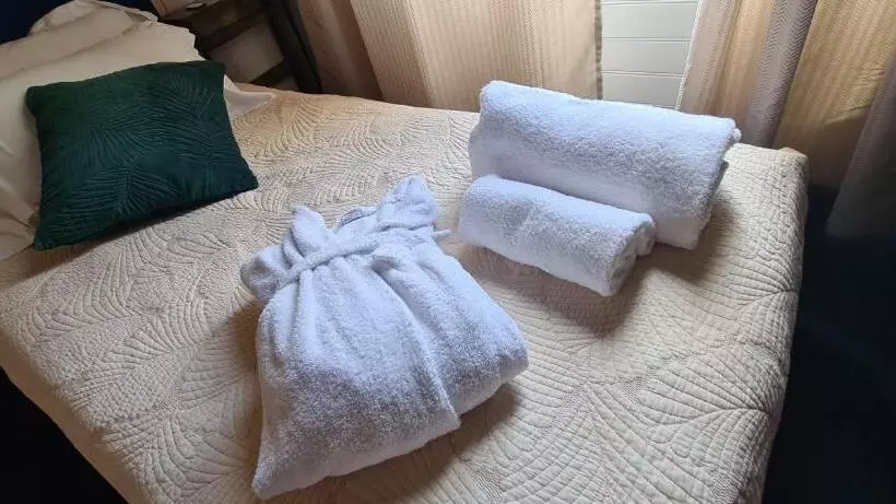 ホテル Hôtel Les 4 éléments