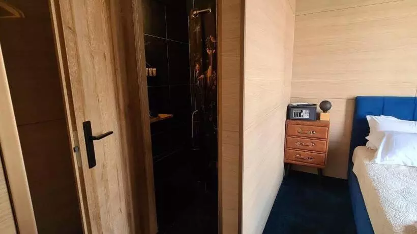 ホテル Hôtel Les 4 éléments