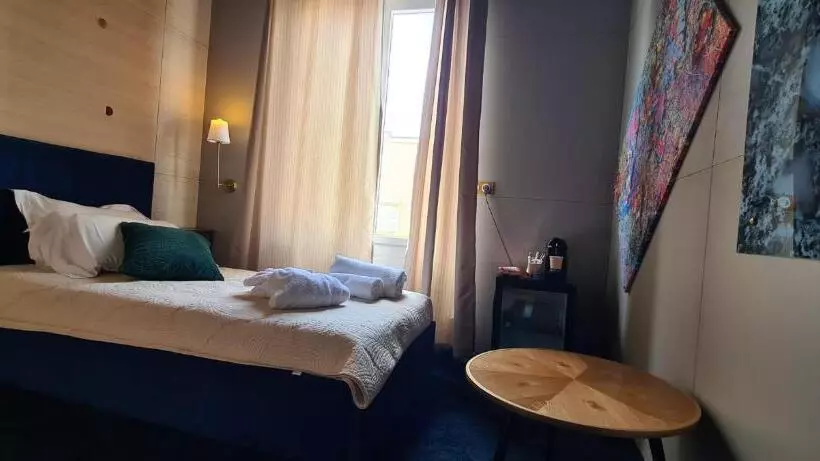 ホテル Hôtel Les 4 éléments