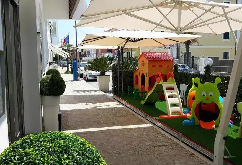 هتل Il Conero Mare