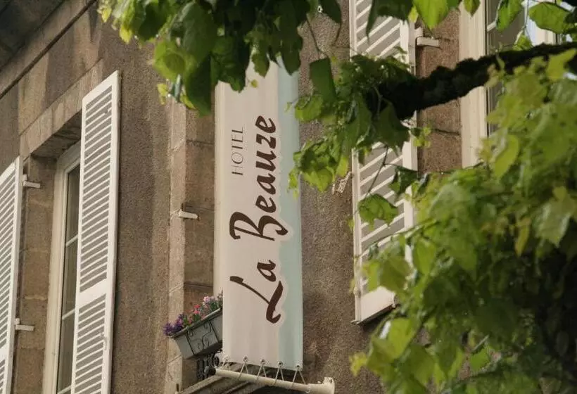 ホテル La Beauze