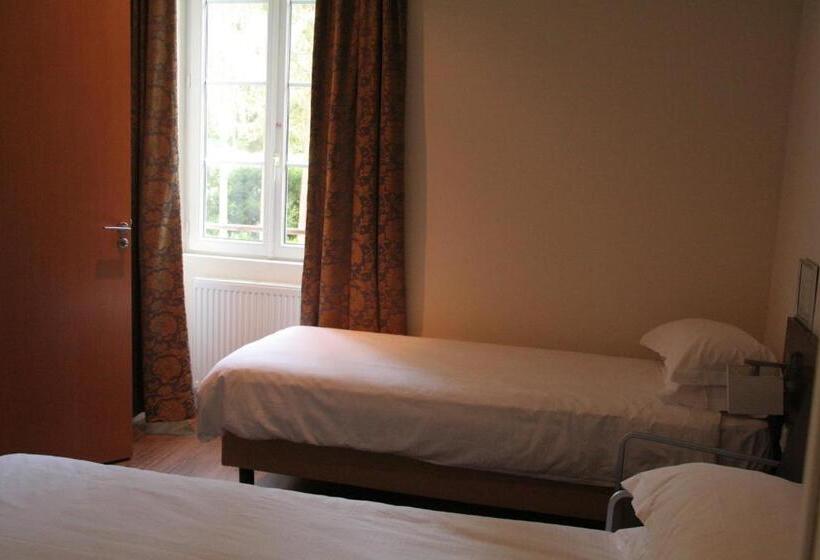 בית מלון כפרי La Beauze