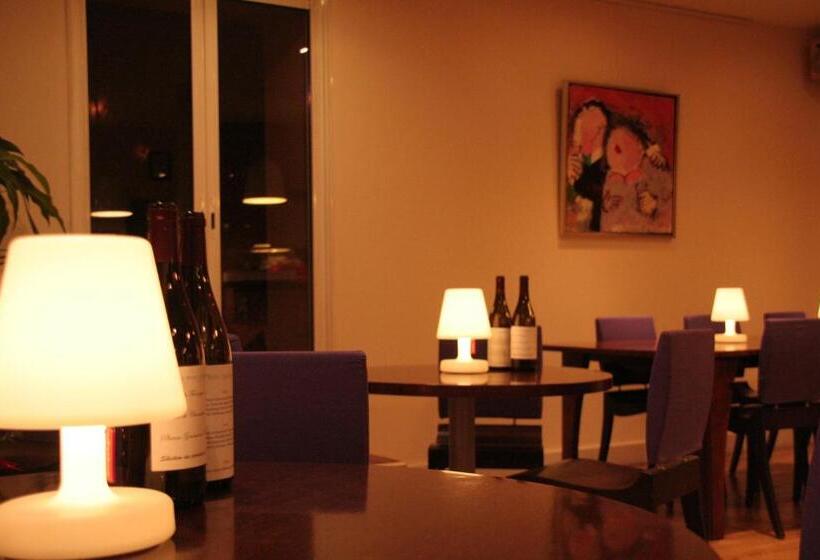 בית מלון כפרי La Beauze