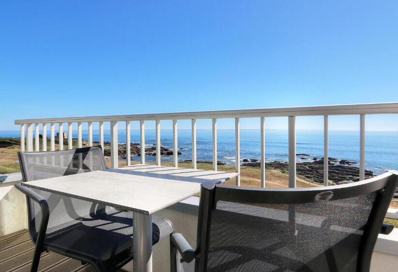 هتل Hôtel La Petite Sirène Quiberon