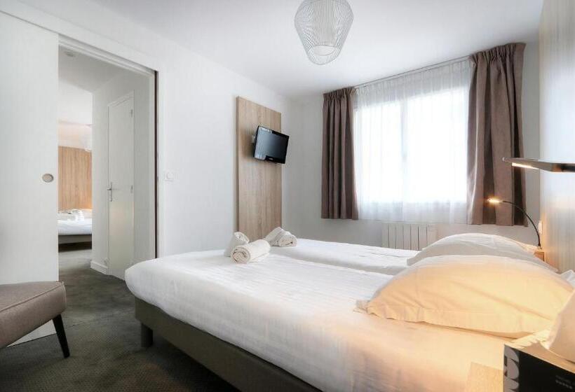 هتل Hôtel La Petite Sirène Quiberon