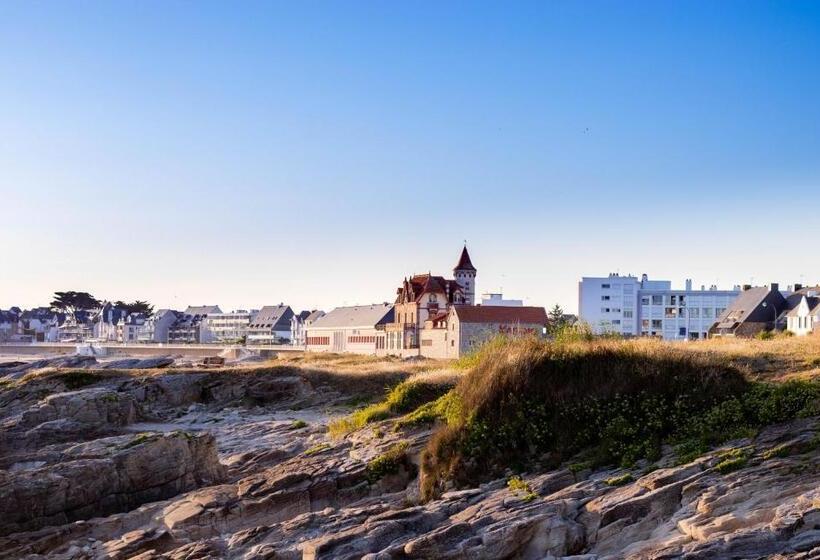 هتل Hôtel La Petite Sirène Quiberon