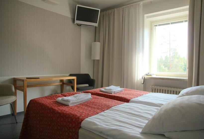 בית מלון כפרי Nowene/li Valo