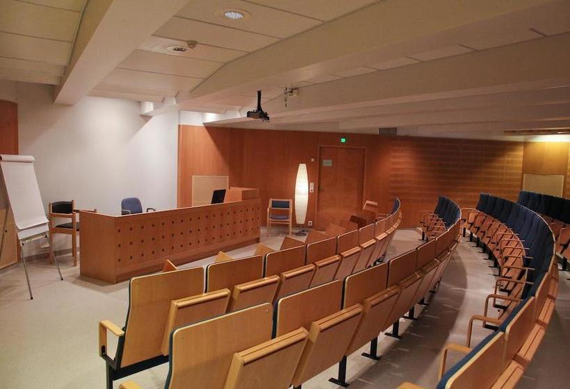 בית מלון כפרי Nowene/li Valo