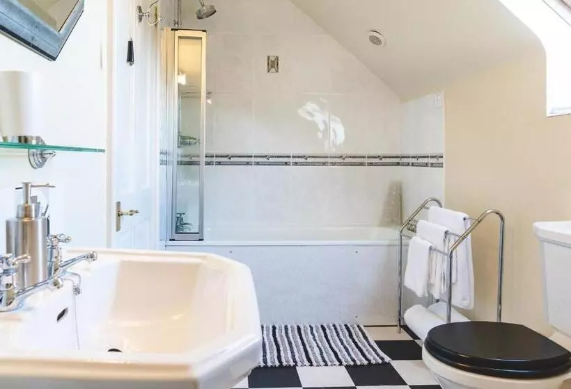 Hotelli Rayanne House
