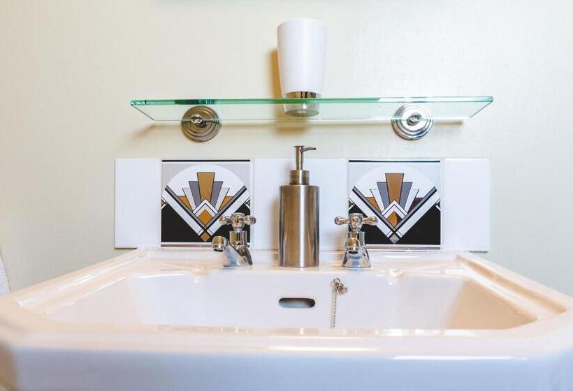 בית מלון כפרי Rayanne House