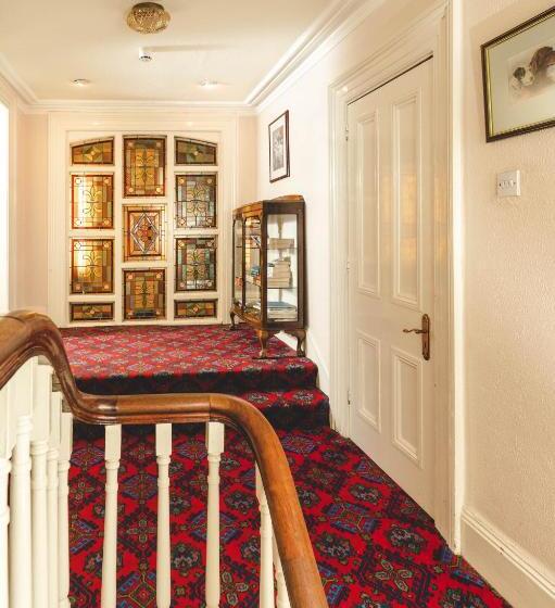 בית מלון כפרי Rayanne House