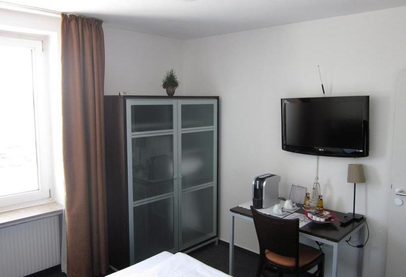 ホテル Rheinstation