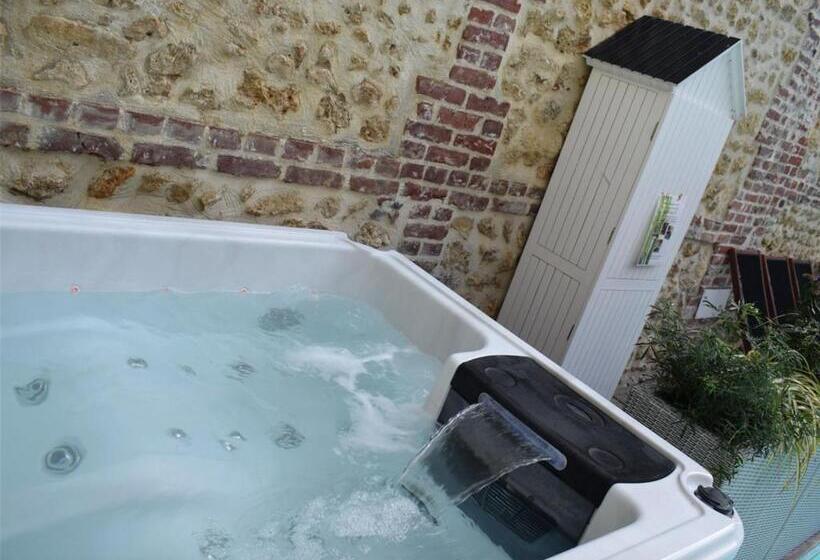 בית מלון כפרי Suite Appart Hôtel La Loggia By M Spa