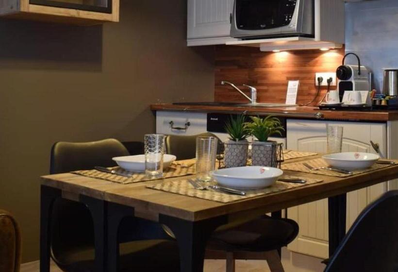 בית מלון כפרי Suite Appart Hôtel La Loggia By M Spa