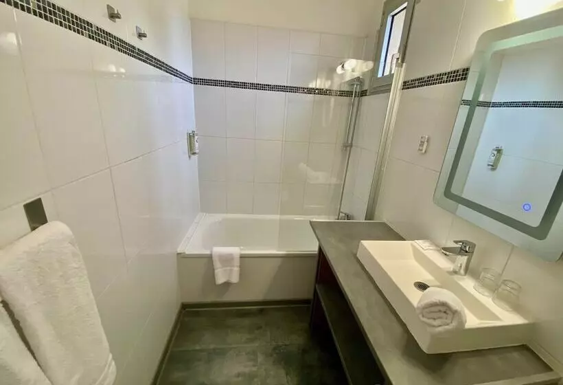 ホテル The Originals City, Hôtel Azur,fossurmer