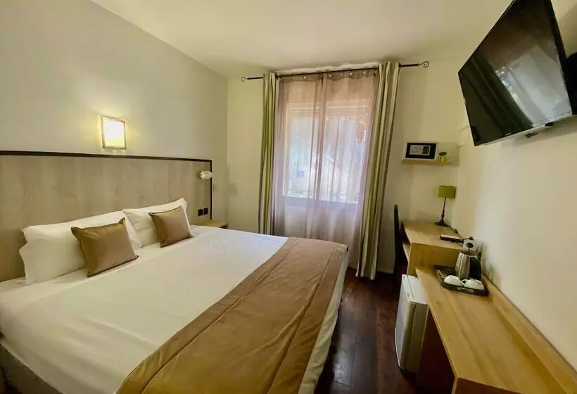 ホテル The Originals City, Hôtel Azur,fossurmer
