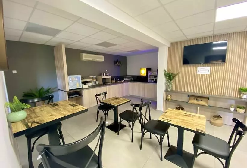 ホテル The Originals City, Hôtel Azur,fossurmer