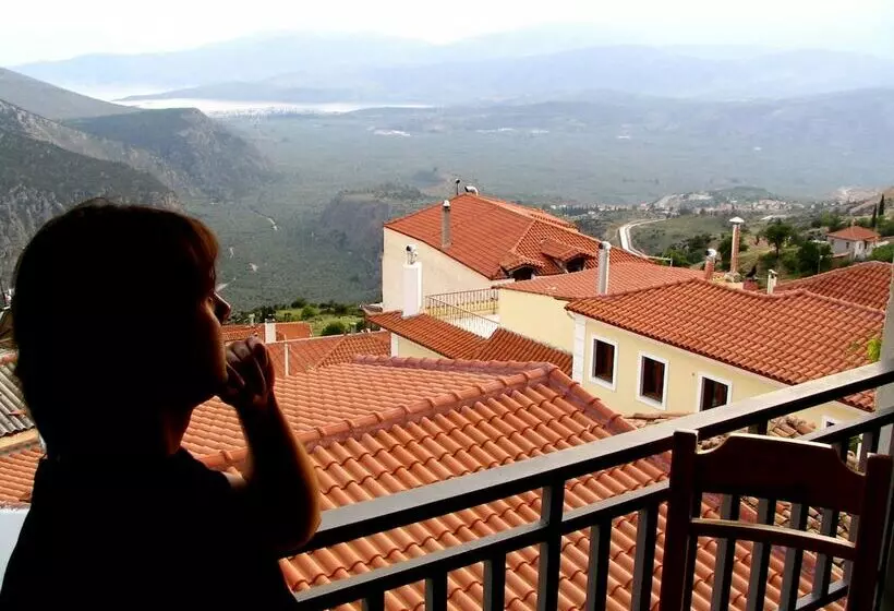 Hotel Tholos