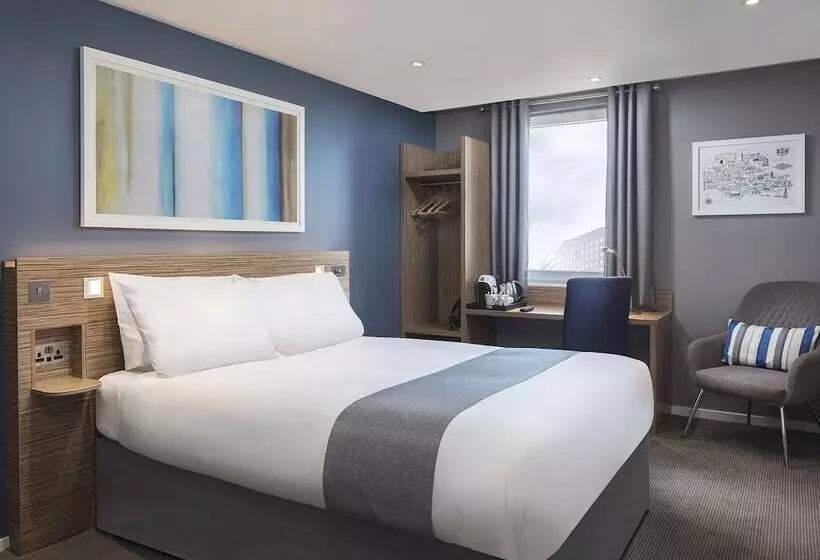 ホテル Travelodge London Vauxhall