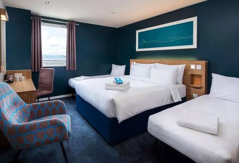 ホテル Travelodge London Vauxhall