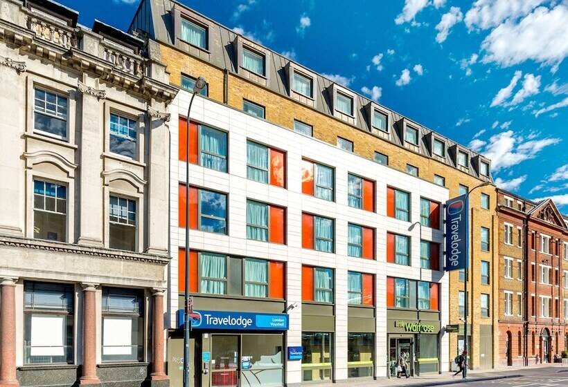 בית מלון כפרי Travelodge London Vauxhall