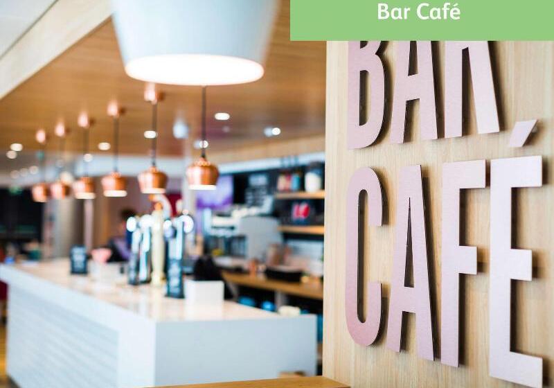 בית מלון כפרי Travelodge London Vauxhall