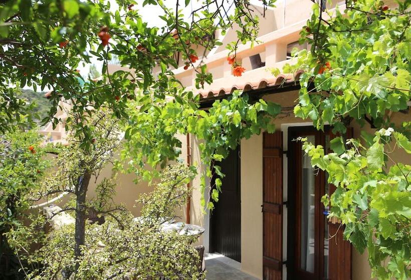 فندق Villa Galini