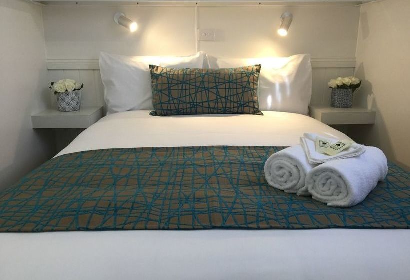 Mornington Peninsula Retro Caravans